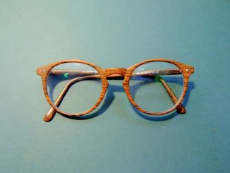 Tipuri de ochelari pe care să îi cumperi