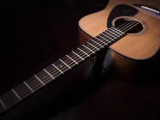 chitară acustică