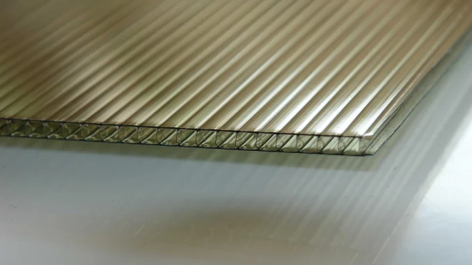 plăci de policarbonat